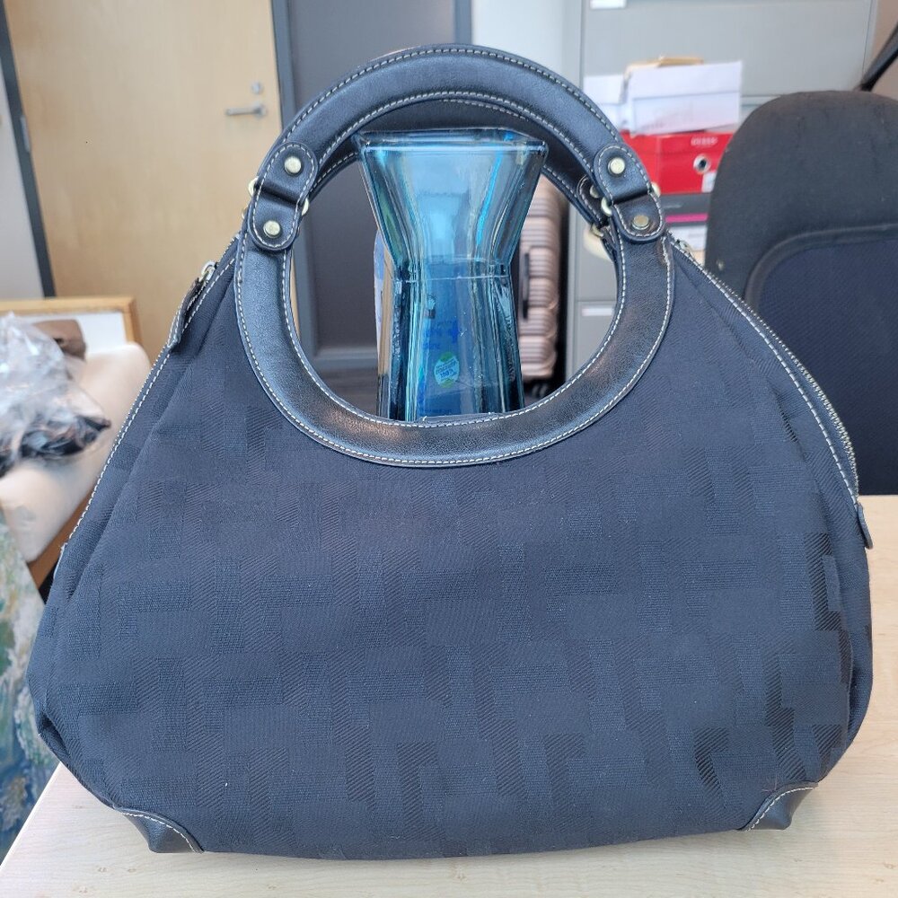 Nine West Hole in Handbag Circle Handbag